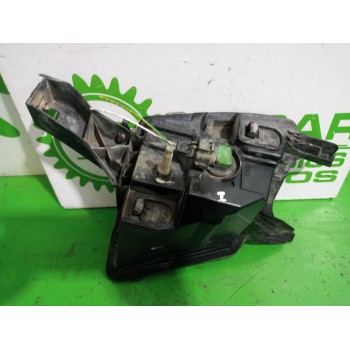 Recambio de faro antiniebla izquierdo para peugeot 407 2.0 16v cat referencia OEM IAM 42170748  