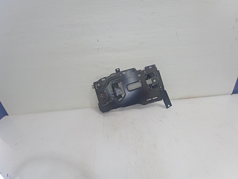 Recambio de soporte bateria para peugeot 308 active referencia OEM IAM 981528858000  