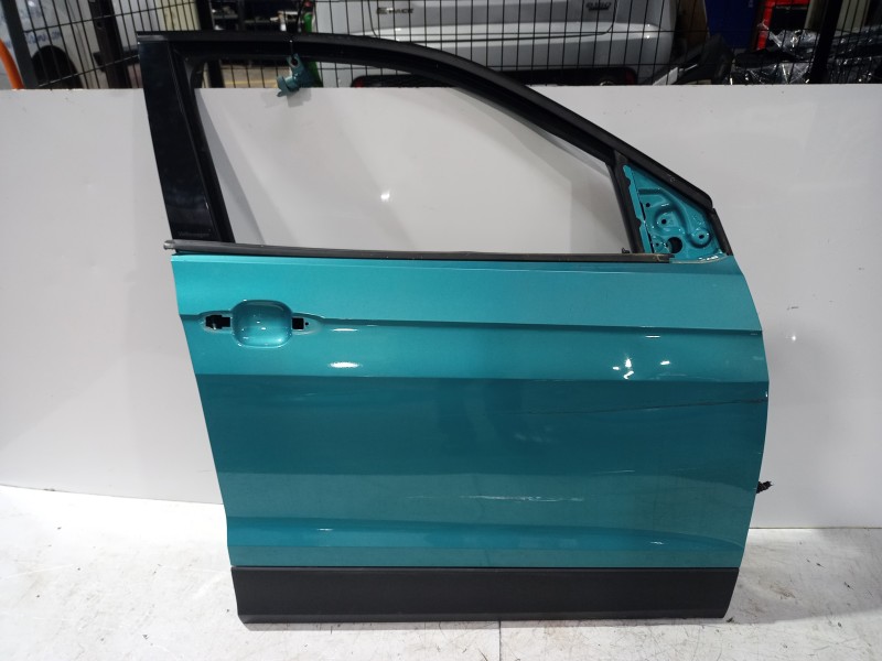 Recambio de puerta delantera derecha para volkswagen t-cross advance referencia OEM IAM 2GM831052N / 2GM831312E  