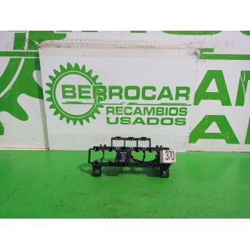 CAJA RELES / FUSIBLES 8E0937503 