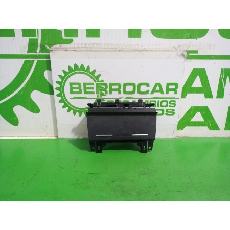 Recambio de cenicero para audi a4 berlina (8e) 2.5 tdi (120kw) referencia OEM IAM 8E0857951  