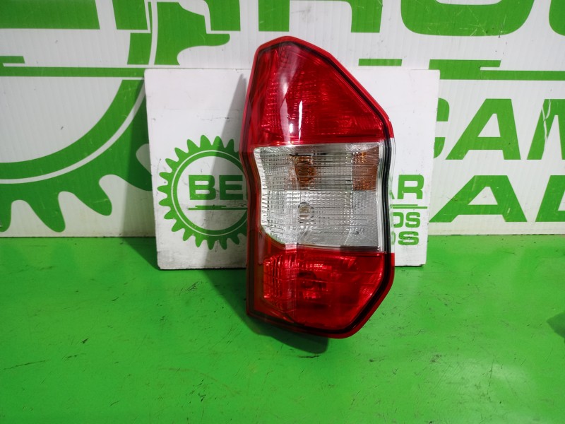 Recambio de piloto trasero izquierdo para ford transit courier referencia OEM IAM ET7613405AF  