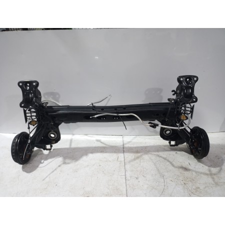 Recambio de puente trasero para volkswagen t-cross advance referencia OEM IAM 2Q0501053CB  