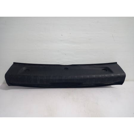 Recambio de moldura maletero para peugeot 308 active referencia OEM IAM 9677638077  