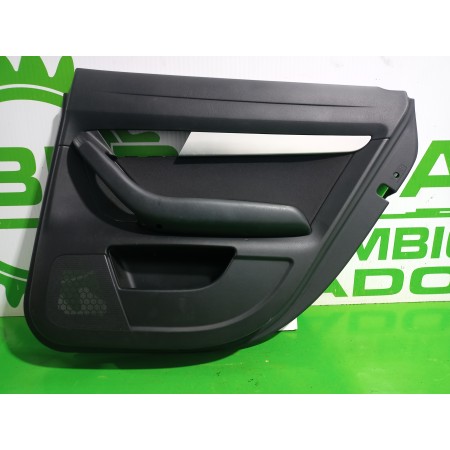Recambio de guarnecido puerta trasera derecha para audi a6 berlina (4f2) 2.4 referencia OEM IAM 4F0867306  