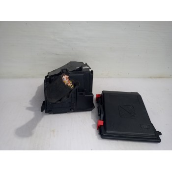 Recambio de caja reles / fusibles para peugeot 308 active referencia OEM IAM 9678633380  