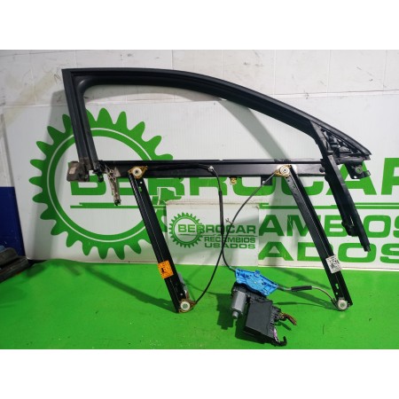 Recambio de elevalunas delantero derecho para audi a4 berlina (8e) 2.5 tdi (120kw) referencia OEM IAM 8E0837462C  
