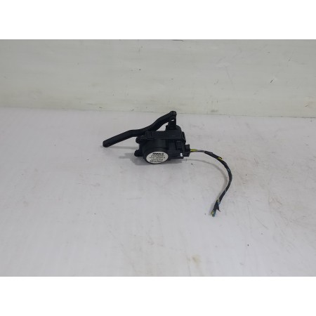 Recambio de motor apertura trampilla para peugeot 308 active referencia OEM IAM Z5509001  