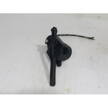 Recambio de motor apertura trampilla para peugeot 308 active referencia OEM IAM Z5509001  