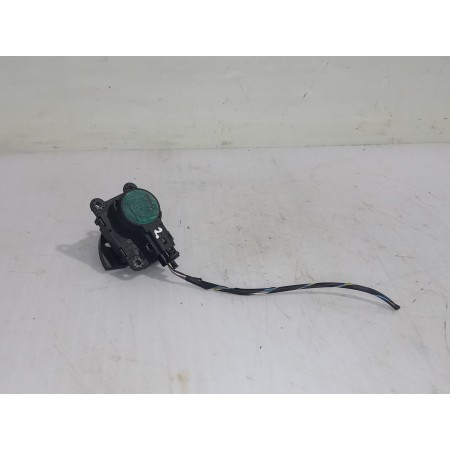 Recambio de motor apertura trampilla para peugeot 308 active referencia OEM IAM Z5510001  