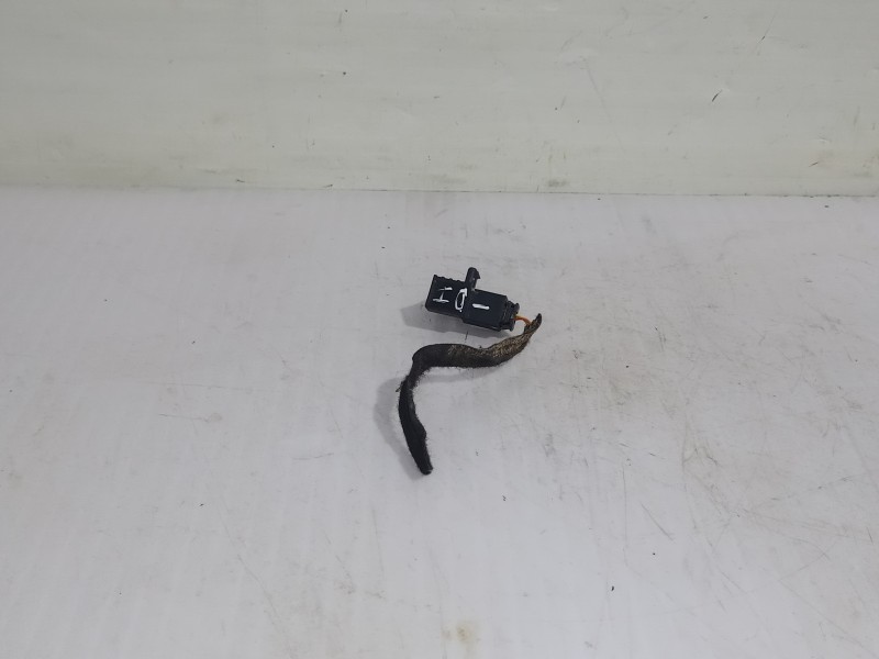 Recambio de sensor para peugeot 308 active referencia OEM IAM 9800395680  