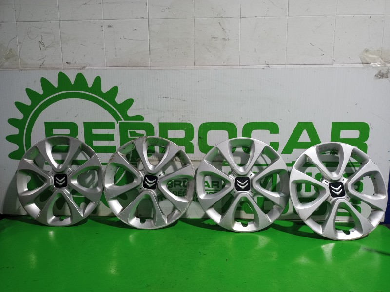 Recambio de tapacubos para citroën c3 origins referencia OEM IAM 9813869477  