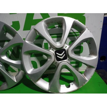 Recambio de tapacubos para citroën c3 origins referencia OEM IAM 9813869477  