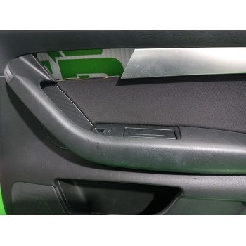 Recambio de guarnecido puerta trasera derecha para audi a6 berlina (4f2) 2.4 referencia OEM IAM 4F0867306  