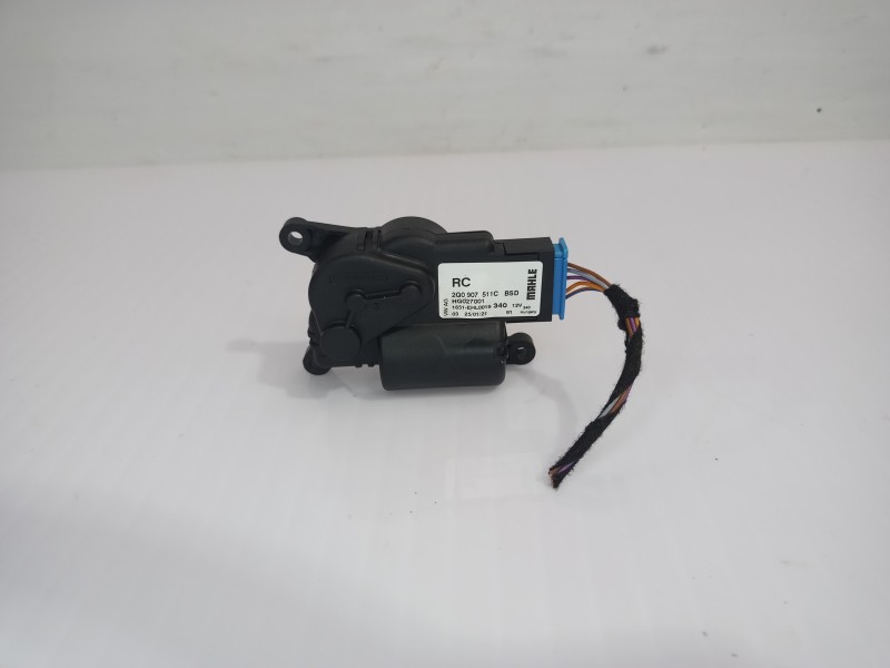 Recambio de motor apertura trampilla para seat arona xperience plus referencia OEM IAM 2Q0907511C  