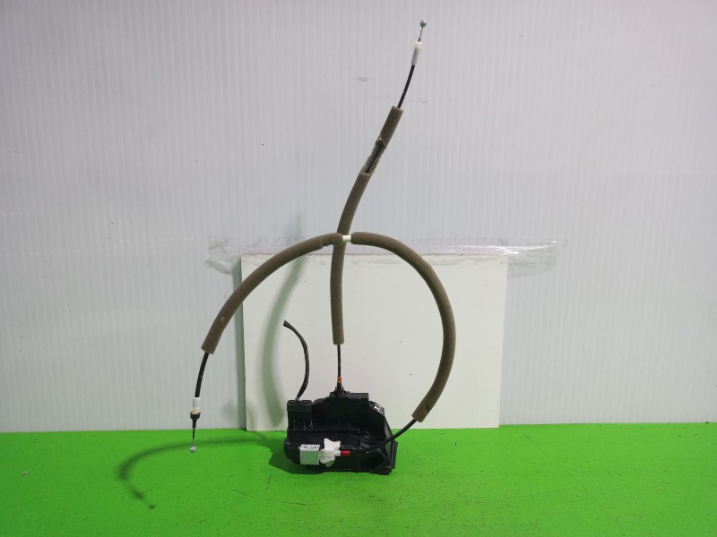 Recambio de cerradura puerta trasera izquierda para nissan qashqai (j11) acenta referencia OEM IAM 825014EA2A  