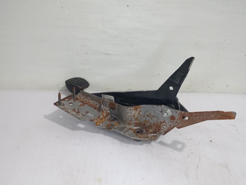 Recambio de pedal freno para peugeot 308 active referencia OEM IAM 9673961180  