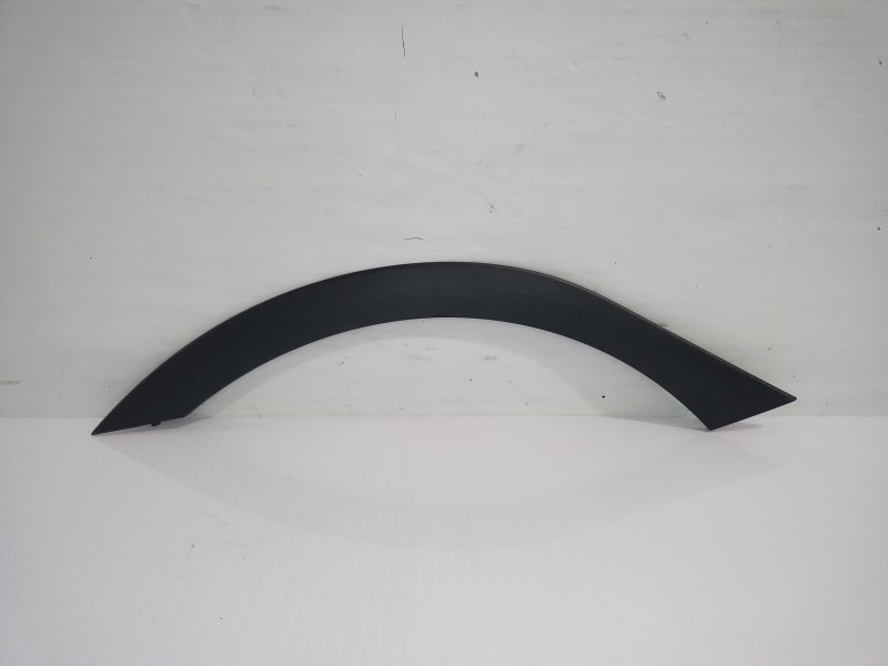 Recambio de aletin trasero derecho para seat arona xperience plus referencia OEM IAM 6F9853818  