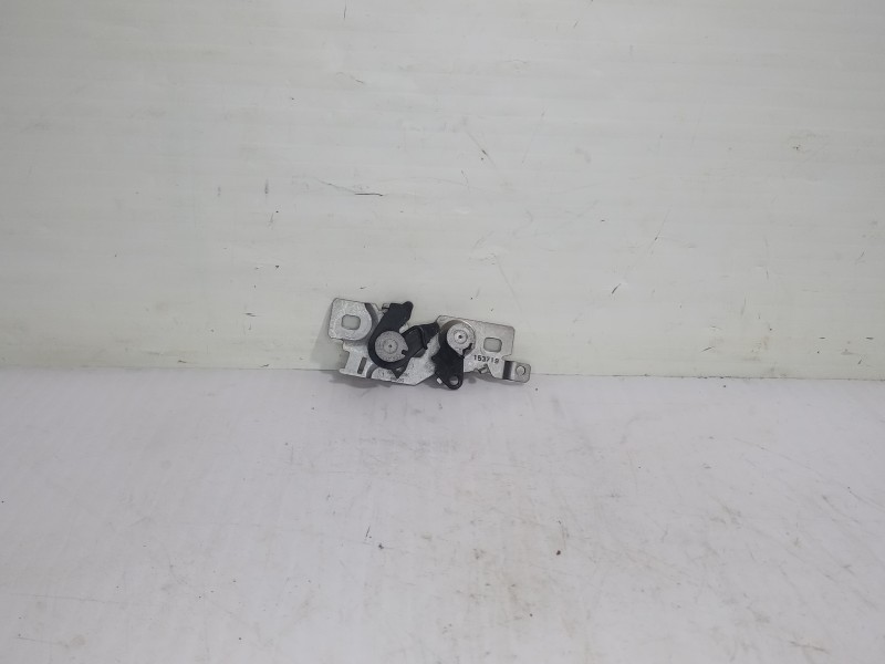 Recambio de cerradura capo para peugeot 308 active referencia OEM IAM 9677850980  