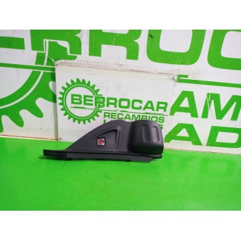 Recambio de moldura para citroën c3 origins referencia OEM IAM 9812399977  