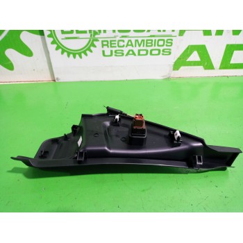 Recambio de moldura para citroën c3 origins referencia OEM IAM 9812399977  