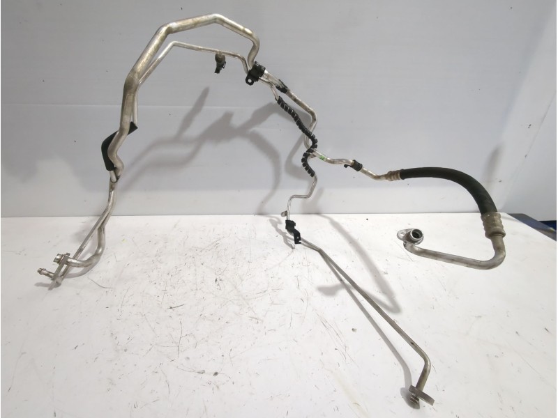 Recambio de tubos aire acondicionado para peugeot 107 (pm_, pn_) 1.4 hdi referencia OEM IAM 887200H021  