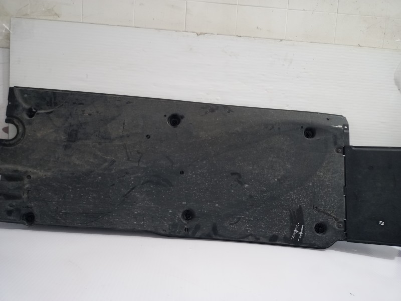 Recambio de cubrecarter para seat arona xperience plus referencia OEM IAM 2Q0825201B  