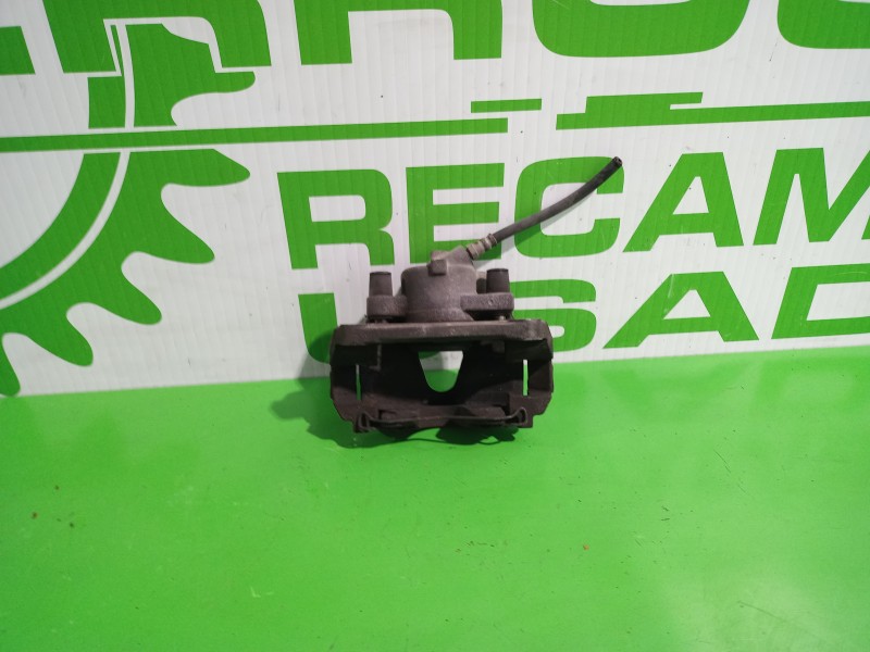 Recambio de pinza de freno delantera derecha para renault scenic ii 1.5 dci diesel referencia OEM IAM FN3-54  