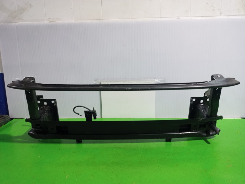 Recambio de refuerzo paragolpes delantero para volkswagen t-cross advance referencia OEM IAM 2GM807109B  