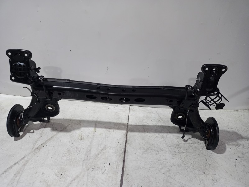 Recambio de puente trasero para seat arona xperience plus referencia OEM IAM 2Q0501053CB  