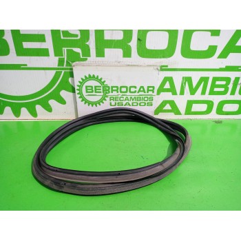 Recambio de goma contorno para citroën c3 origins referencia OEM IAM 9813254680  
