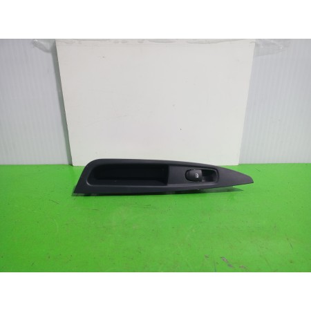 Recambio de mando elevalunas trasero derecho para nissan qashqai (j11) acenta referencia OEM IAM 829604EA0AX  