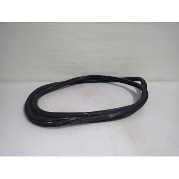 Recambio de goma contorno para peugeot 308 active referencia OEM IAM 9678043780  