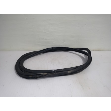 Recambio de goma contorno para peugeot 308 active referencia OEM IAM 9678043780  