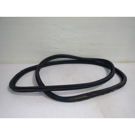 Recambio de goma contorno para peugeot 308 active referencia OEM IAM 9677917780  