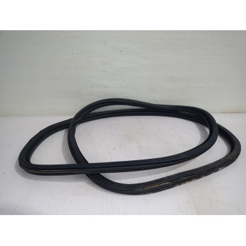 Recambio de goma contorno para peugeot 308 active referencia OEM IAM 9677917780  