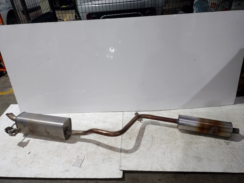 Recambio de tubo escape para volkswagen t-cross advance referencia OEM IAM 2Q0235611S / 2Q0120A  