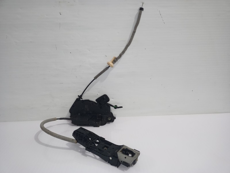 Recambio de cerradura puerta delantera izquierda para seat ibiza (kj1) style referencia OEM IAM 5TB837015C  