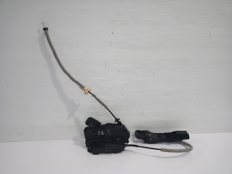 Recambio de cerradura puerta delantera derecha para seat ibiza (kj1) style referencia OEM IAM 5TB837016C  