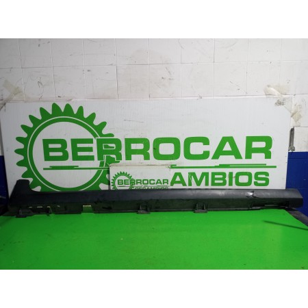 Recambio de faldon lateral para citroën c3 origins referencia OEM IAM 9813817380  