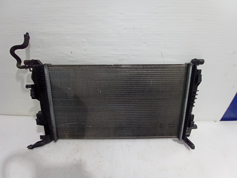 Recambio de radiador agua para renault megane iii berlina 5 p dynamique referencia OEM IAM M153387  