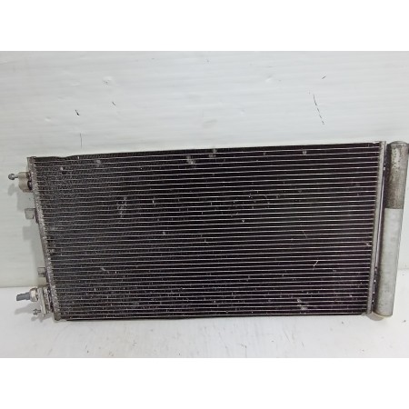 Recambio de condensador / radiador aire acondicionado para renault megane iii berlina 5 p dynamique referencia OEM IAM 921000294