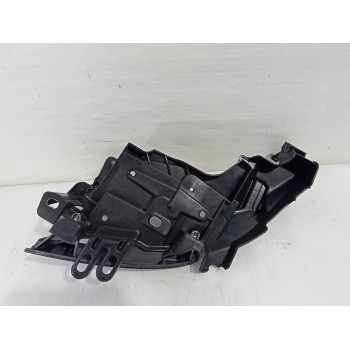 Recambio de soporte faro derecho para renault megane iii berlina 5 p dynamique referencia OEM IAM 622227190R  