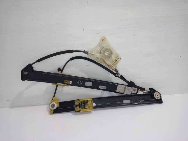 Recambio de elevalunas delantero izquierdo para seat ibiza (kj1) style referencia OEM IAM 6F0837461C  