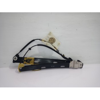 ELEVALUNAS DELANTERO DERECHO 6F0837462C 