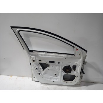 Recambio de puerta delantera izquierda para renault megane iii berlina 5 p dynamique referencia OEM IAM 801016886R  