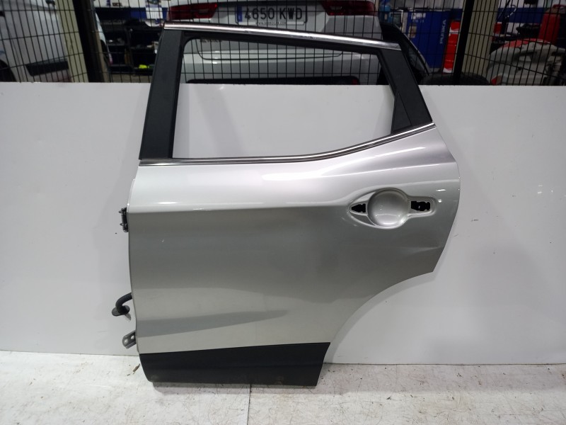 Recambio de puerta trasera izquierda para nissan qashqai (j11) acenta referencia OEM IAM H2101HV0MA  
