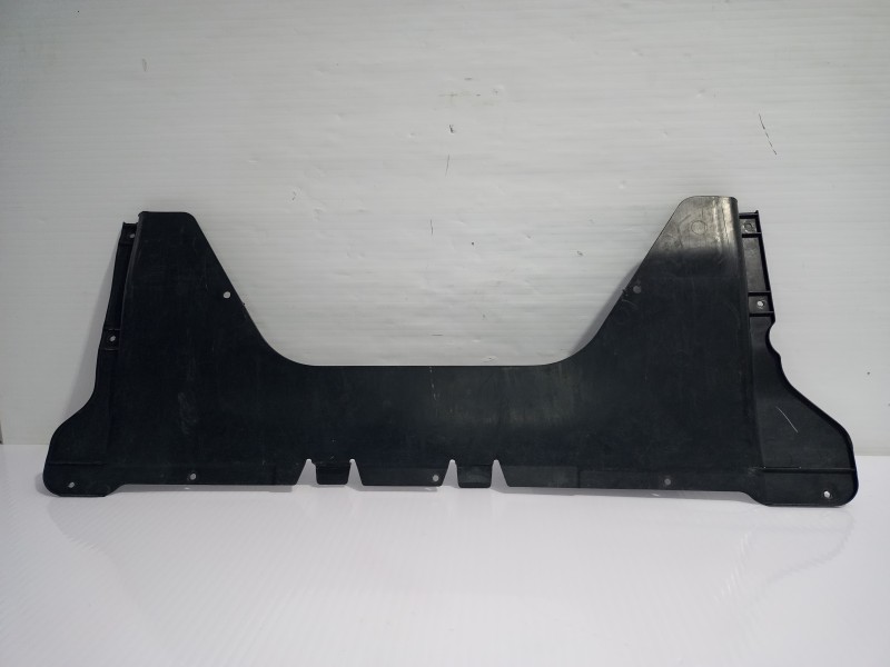 Recambio de cubrecarter para seat ibiza (kj1) style referencia OEM IAM 2Q0825235A  