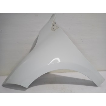 Recambio de aleta delantera izquierda para renault megane iii berlina 5 p dynamique referencia OEM IAM 631011470R  