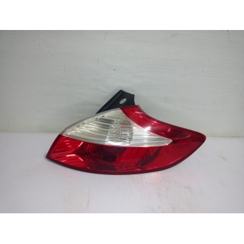 Recambio de piloto trasero derecho para renault megane iii berlina 5 p dynamique referencia OEM IAM 265500007R  